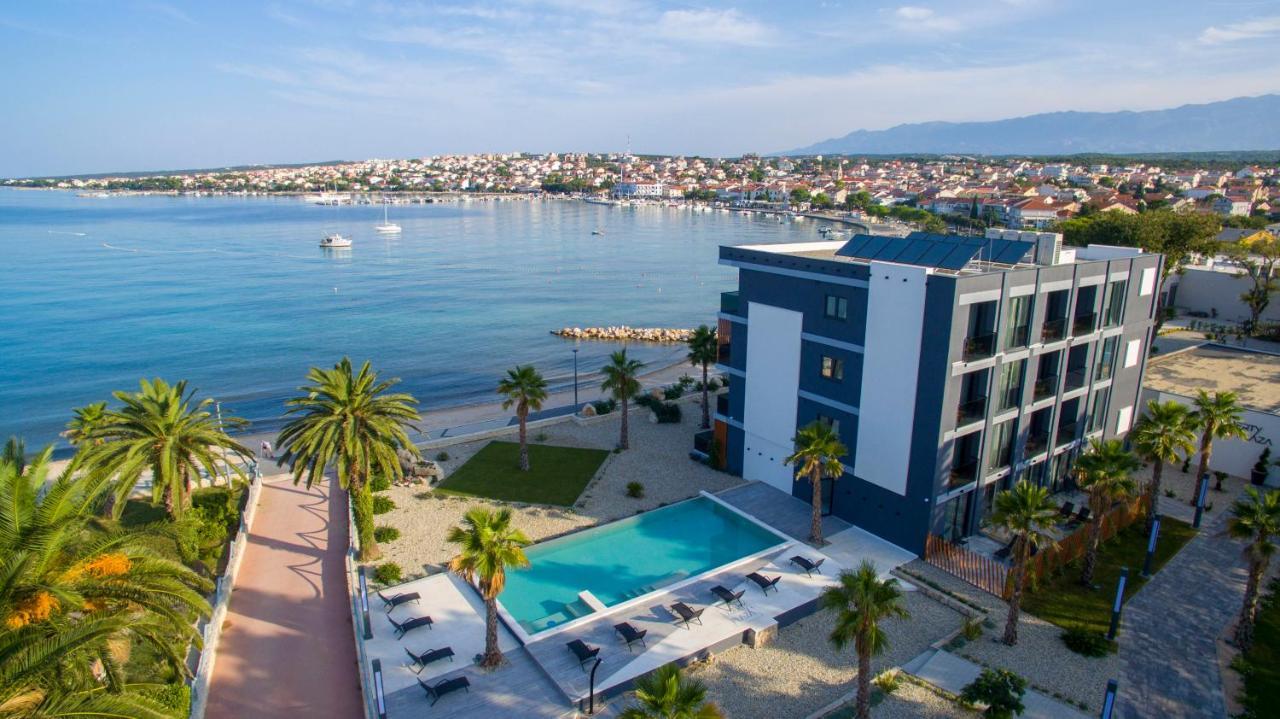 Liberty Plaza Hotel Novalja Luaran gambar