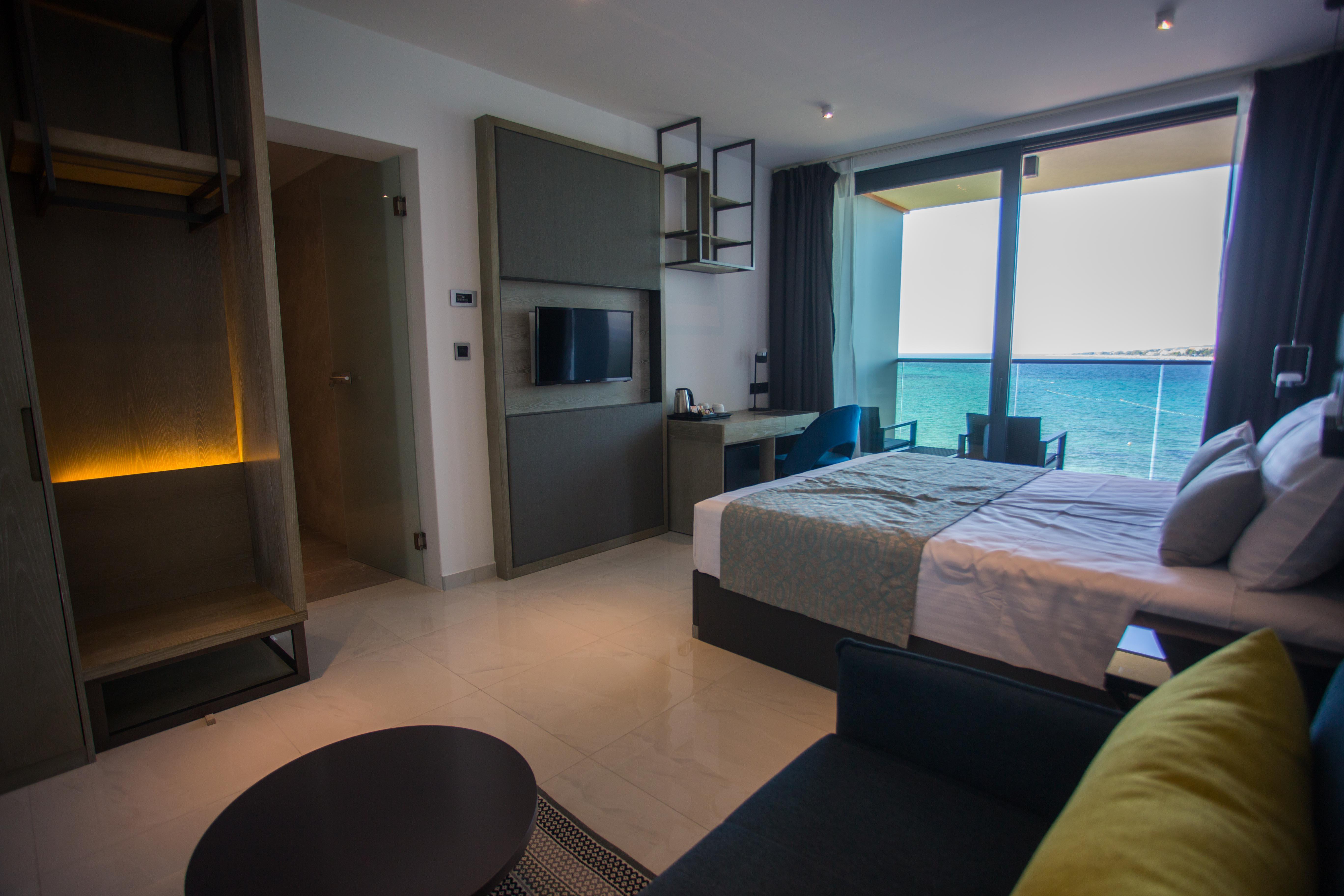 Liberty Plaza Hotel Novalja Luaran gambar