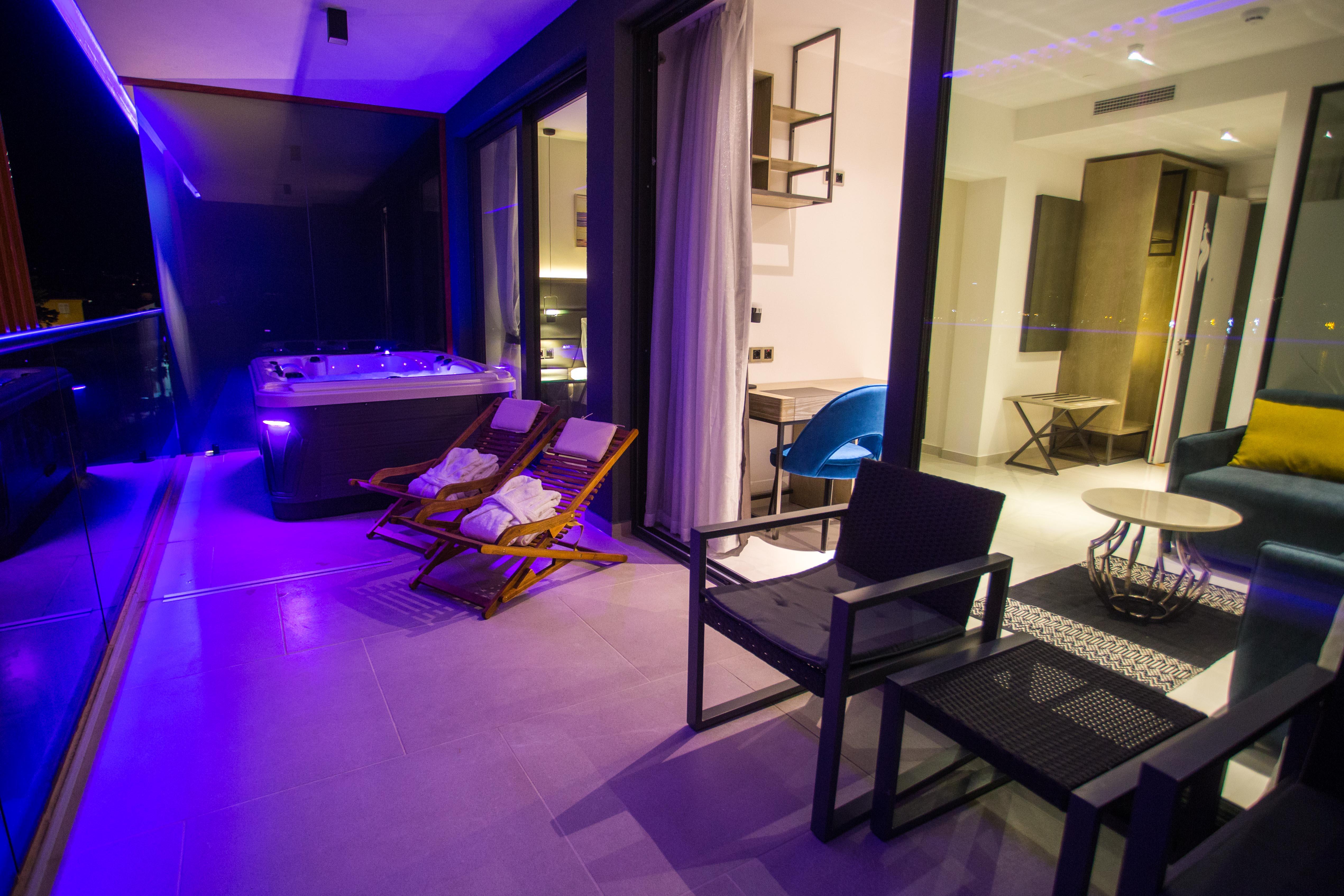 Liberty Plaza Hotel Novalja Luaran gambar